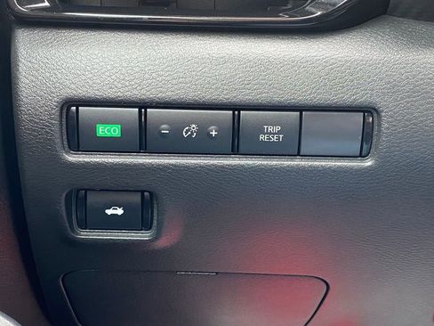 Used 2023 Nissan Sentra SV w/ All-Weather Package FWD image 24