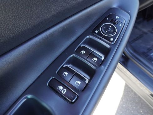 Used 2023 Hyundai Santa Fe Limited image 16