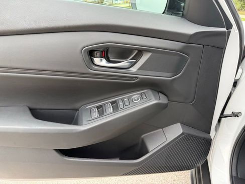 Used 2025 Honda Accord SE image 11