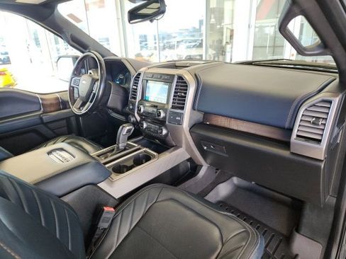 Used 2018 Ford F150 Limited image 25