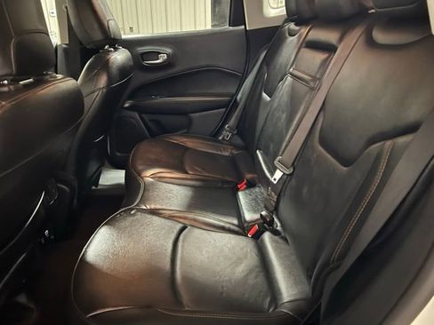 Used 2019 Jeep Compass Limited image 17