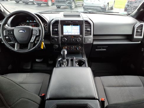 Used 2019 Ford F150 XLT w/ Equipment Group 302A Luxury AWD/4WD image 12
