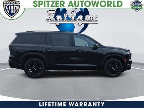 New 2026 Chevrolet Traverse LT w/ Midnight/Sport Edition FWD image 9