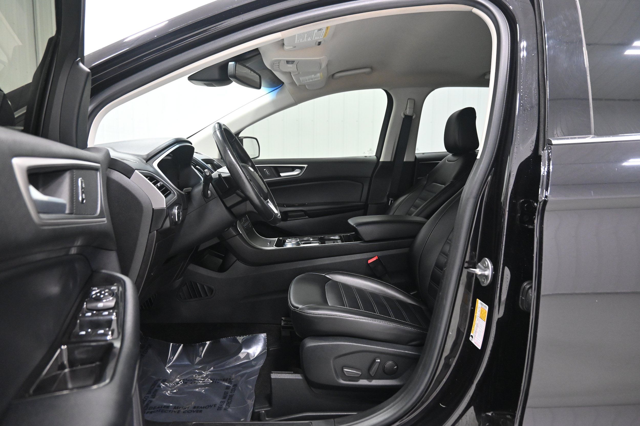 Used 2020 Ford Edge SEL w/ Convenience Package AWD/4WD image 5