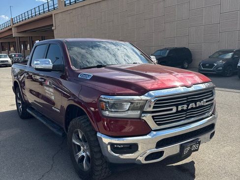 Used 2019 RAM 1500 Laramie AWD/4WD image 6
