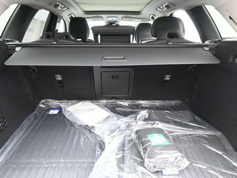 New 2026 Volvo XC60 T8 Ultra w/ Protection Package Premier AWD/4WD image 32
