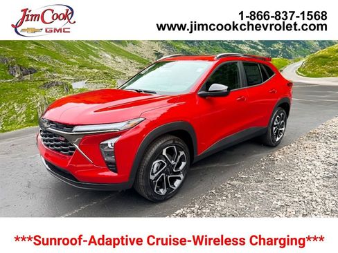 New 2026 Chevrolet Trax RS FWD image 1