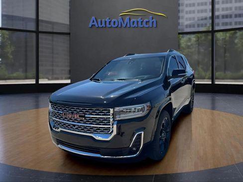 Used 2022 GMC Acadia Denali w/ Trailering Package AWD/4WD image 3