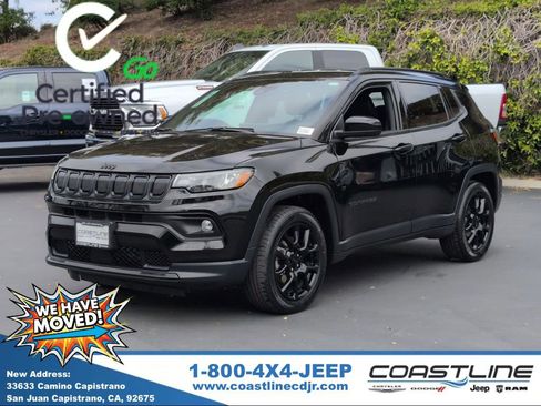 Certified 2022 Jeep Compass Altitude image 1