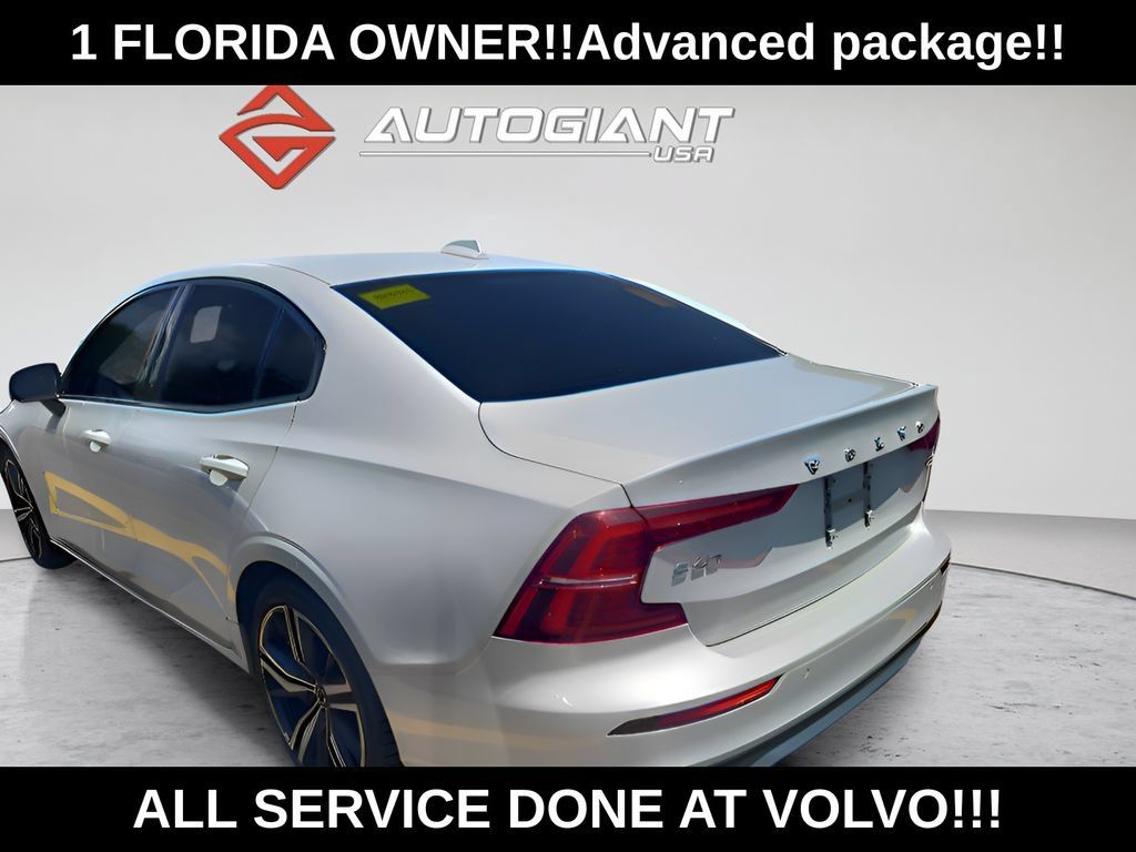 Used 2020 Volvo S60 T5 R-Design FWD image 7