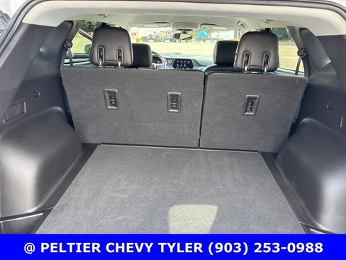 Used 2019 Chevrolet Blazer LT FWD image 21