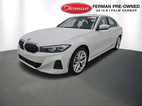 Used 2025 BMW 330i Sedan RWD image 3