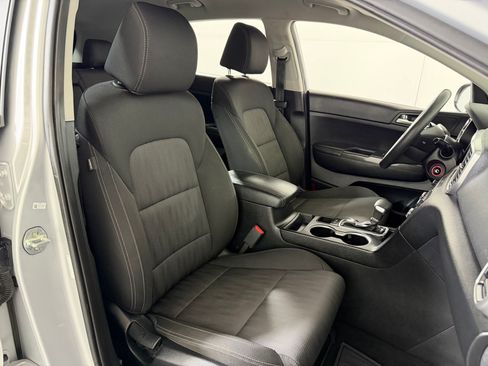 Used 2022 Kia Sportage LX FWD image 19
