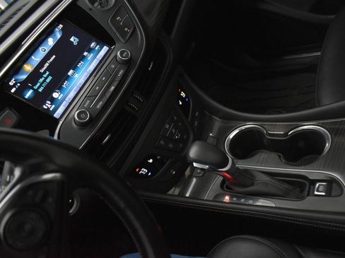 Used 2020 Buick Envision Essence w/ LPO, Active Package image 28