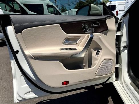 Certified 2020 Mercedes-Benz CLA 250 4MATIC image 22