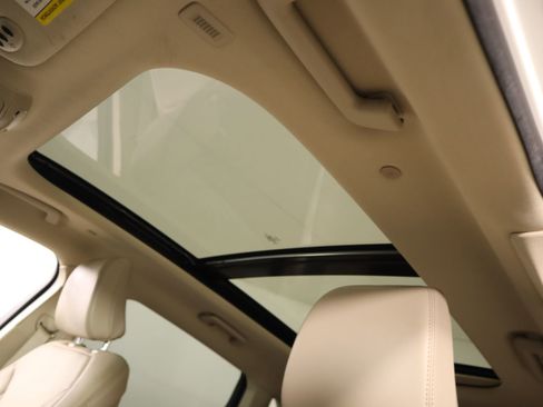 Used 2023 Lincoln Nautilus Reserve image 15