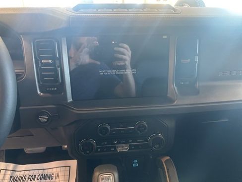 New 2025 Ford Bronco Badlands w/ Sasquatch Package image 19