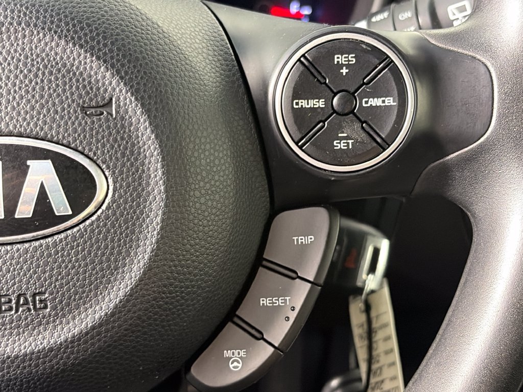 Used 2014 Kia Soul + FWD image 18