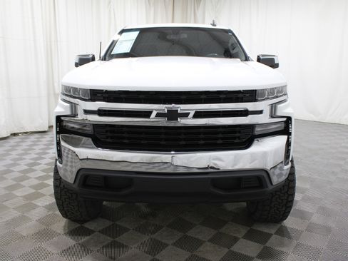 Used 2020 Chevrolet Silverado 1500 LT w/ All-Star Edition image 36