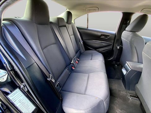 Used 2023 Toyota Corolla LE FWD image 19