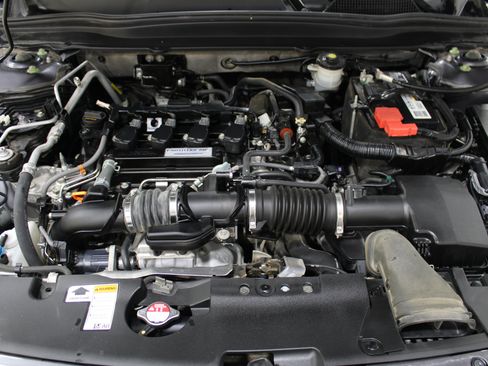 Used 2018 Honda Accord Touring image 37