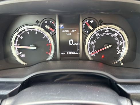 Used 2024 Toyota 4Runner TRD Off-Road image 25