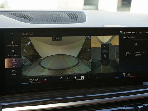 Used 2025 BMW X6 xDrive40i image 16