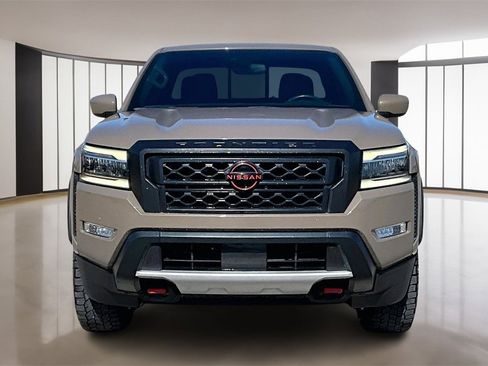 Used 2022 Nissan Frontier Pro-X w/ Technology Package image 3