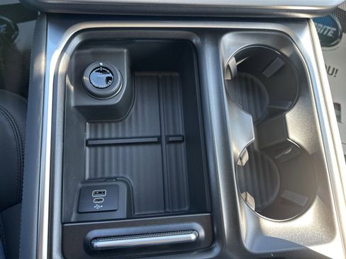 New 2026 Ford Expedition Max Active AWD/4WD image 13