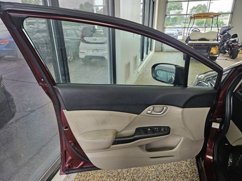 Used 2014 Honda Civic LX image 16