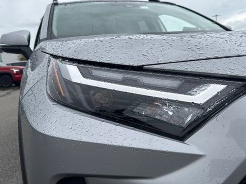 Used 2025 Toyota RAV4 XLE Premium image 12