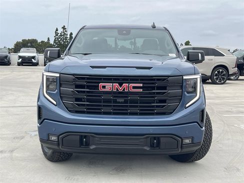 New 2026 GMC Sierra 1500 Elevation w/ Preferred Package image 8