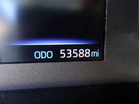 Used 2023 Toyota Corolla LE image 9