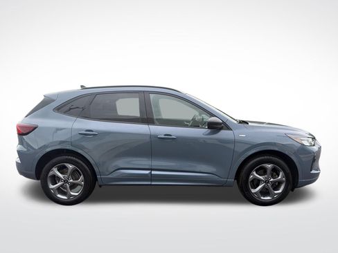 Used 2023 Ford Escape ST-Line w/ Tech Pack #1 AWD/4WD image 7