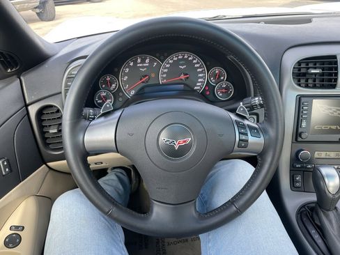 Used 2007 Chevrolet Corvette Coupe w/ Preferred Equipment Group image 20