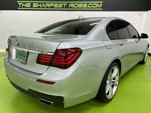Used 2015 BMW 750i RWD image 10