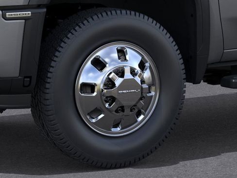 New 2026 GMC Sierra 3500 Denali w/ Denali Reserve Package image 9