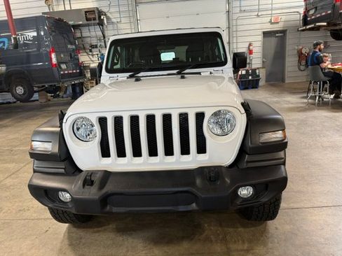Used 2023 Jeep Wrangler Unlimited Sport AWD/4WD image 45