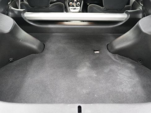 Used 2017 Nissan 370Z Coupe image 16