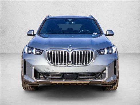 Used 2026 BMW X5 xDrive50e w/ Executive Package AWD/4WD image 2