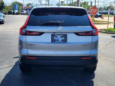 Used 2024 Honda CR-V LX image 6