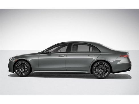 New 2025 Mercedes-Benz S 580 4MATIC Sedan image 33