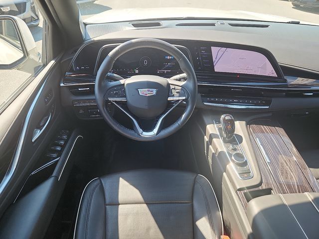 Used 2022 Cadillac Escalade ESV Sport w/ Touring Package AWD/4WD image 11