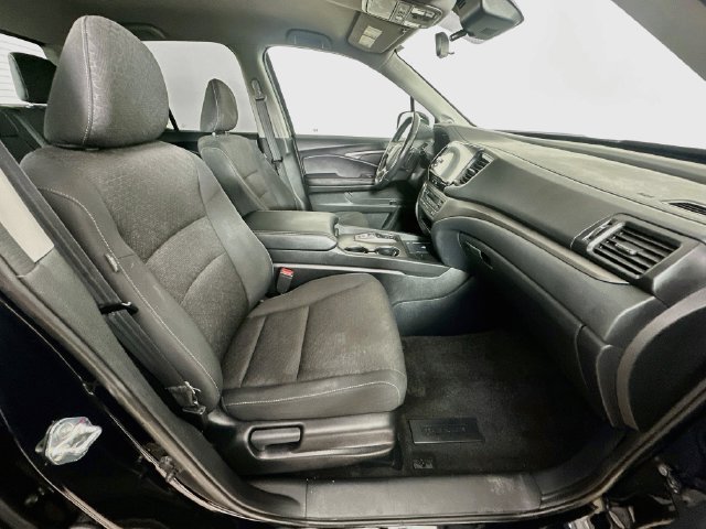 Certified 2025 Honda Ridgeline Sport image 8