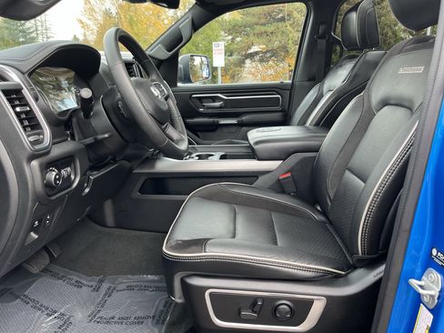 Used 2024 RAM 1500 Laramie image 11