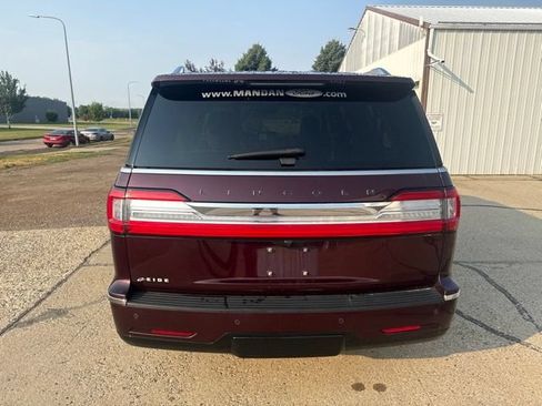 Used 2018 Lincoln Navigator L Black Label AWD/4WD image 11