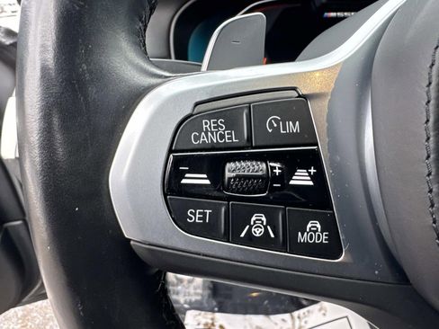 Certified 2022 BMW M550i xDrive w/ Executive Package image 32