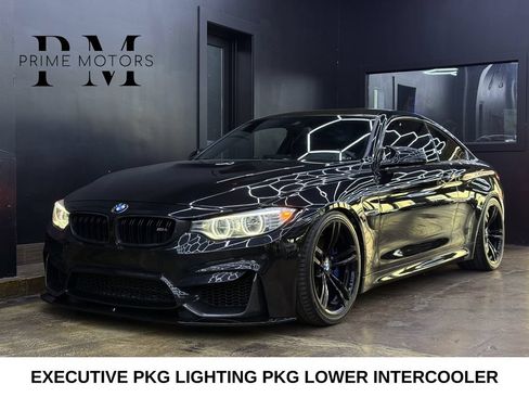 Used 2015 BMW M4 Coupe RWD image 1