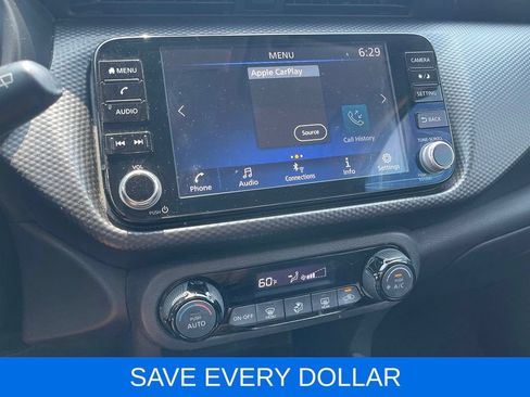 Used 2021 Nissan Kicks SV FWD image 9