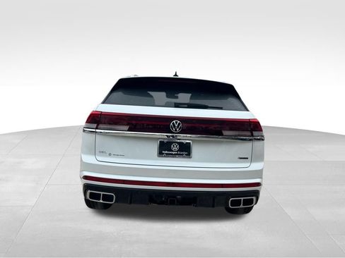 New 2026 Volkswagen Atlas Cross Sport SEL Premium R-Line AWD/4WD image 4